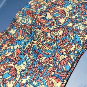LuLaRoe one size leggings